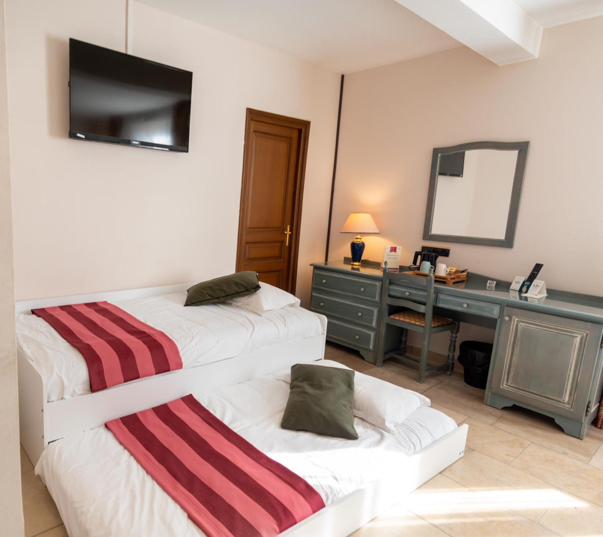 Logis Le Saint Nicolas Bar-sur-Aube Esterno foto