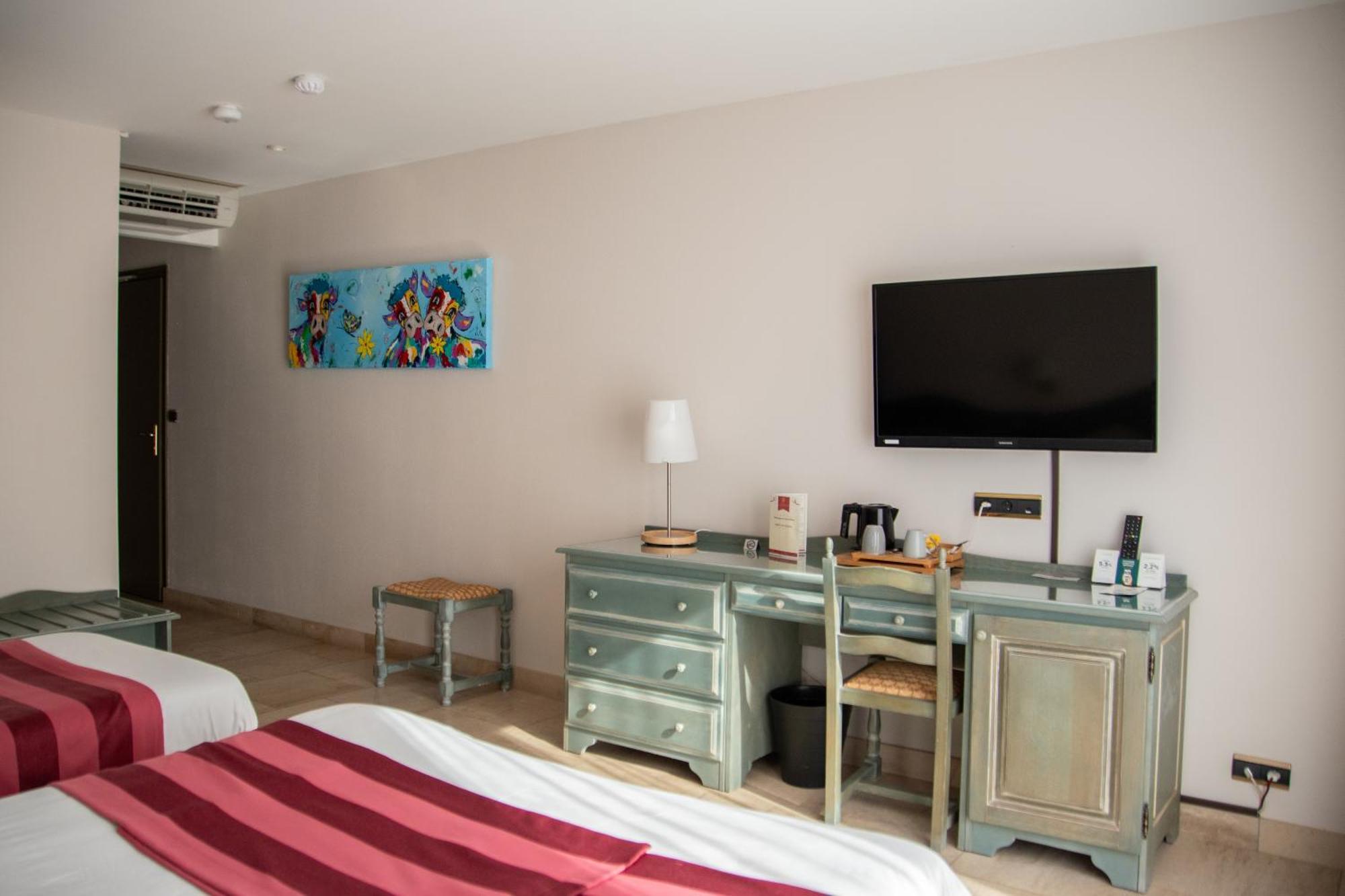 Logis Le Saint Nicolas Bar-sur-Aube Esterno foto