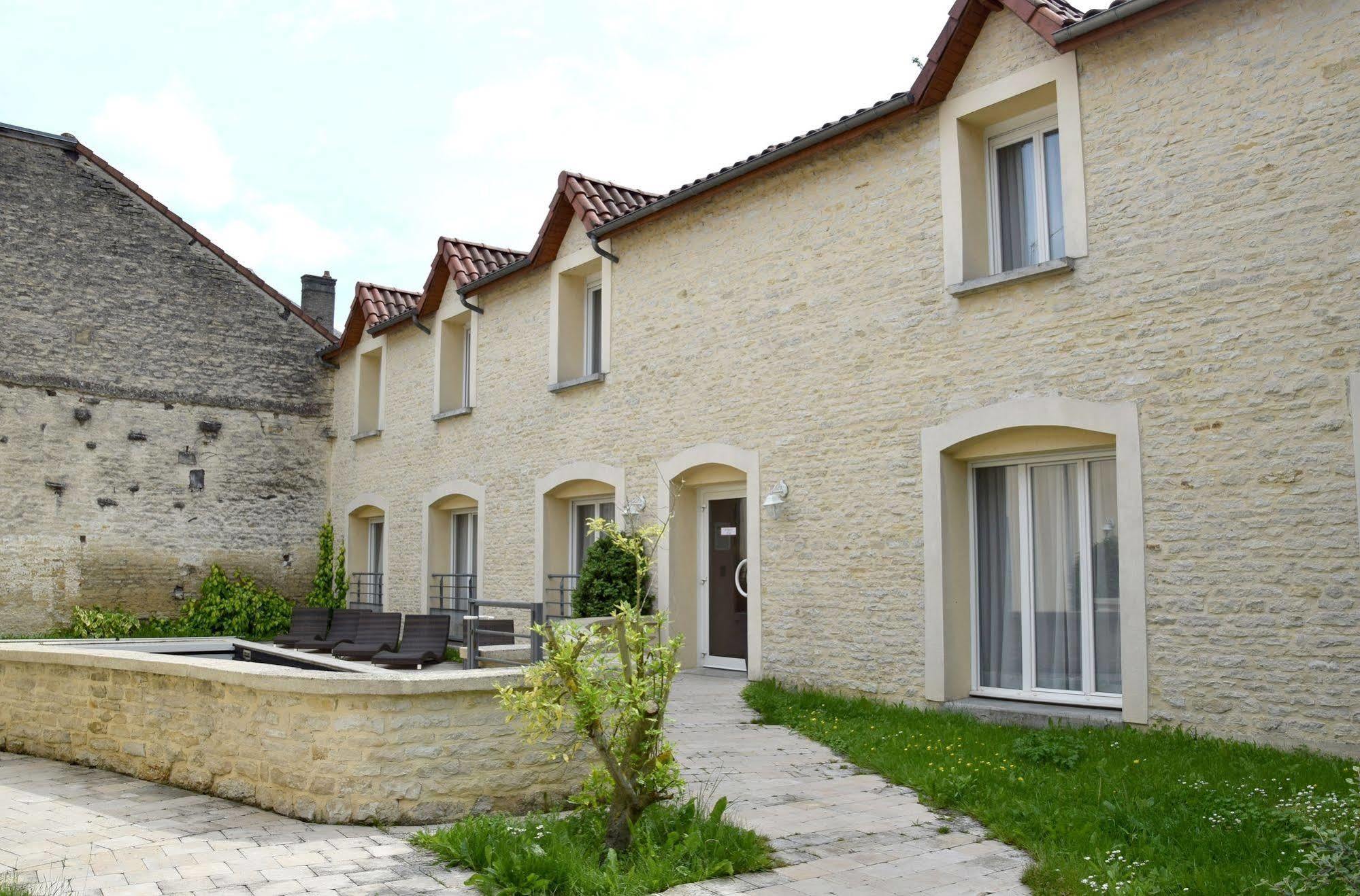 Logis Le Saint Nicolas Bar-sur-Aube Esterno foto